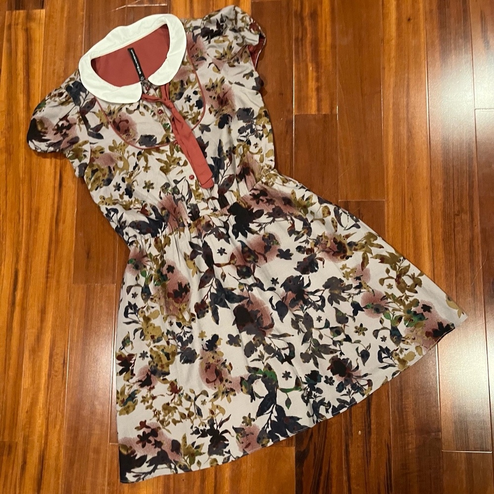 W118 Walter Baker Floral Dress Peter Pan Collar Short Sleeve A-Line Mini Sz XS